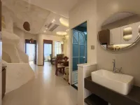 Tinglan Courtyard Homestay