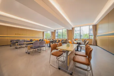 Diyavike Garden Hotel (Bijie Qixingguan District Government) Отели в г. Бицзе