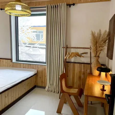 Xiangye · Qitinxue The Beauty of The East Snow View Homestay (Snow Town Scenic Area)