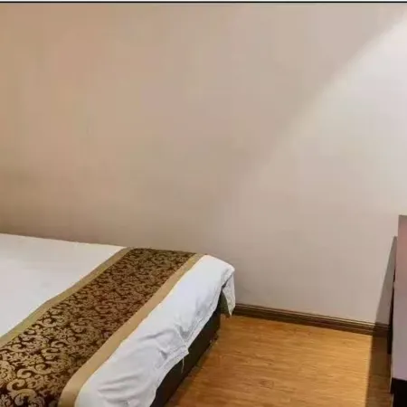 Baoying Jingrun Business Hotel