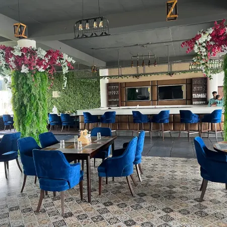 Flavour Zone Courtyard