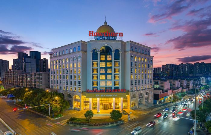Hawthorn Hotel (Chenzhou Wuling Square Government Office Branch)
