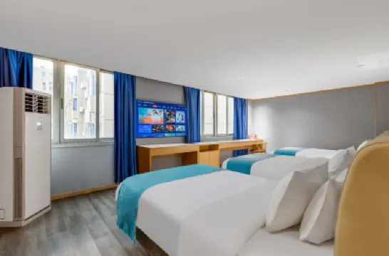 JC Jingchen Refined Void | Trend Core Homestay (Tianhong Plaza Wenshan Pedestrian Street) Hotels near Wenshan Pedestrian Street