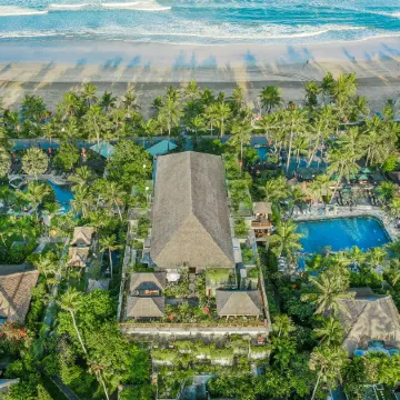 Legian Beach Hotel