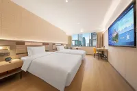 Home Inn Plus (Chongqing Jiefangbei Hongyadong Branch) Hotels in Chongqing