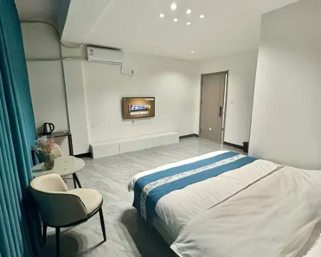 Shangan Apartment (Longyao Tianyi Plaza Sendu Commercial Pedestrian Street) Hotels in Longyao County