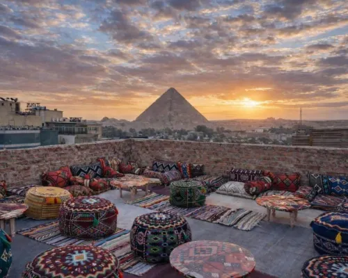 Brassbell l By the Pyramids Near Grand Museum Hotels in Giza