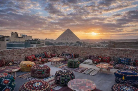 Brassbell l By the Pyramids Near Grand Museum Hotels near Mohandesin