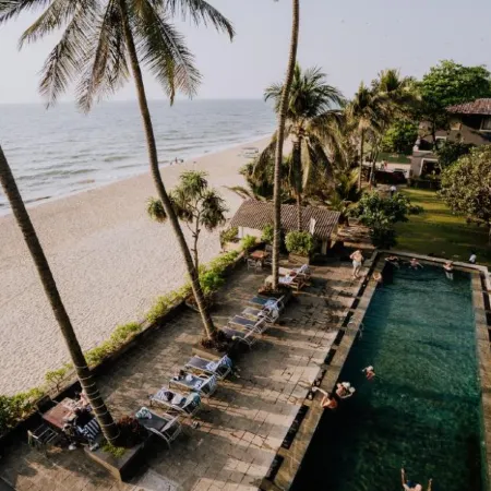Earl's Regent Negombo