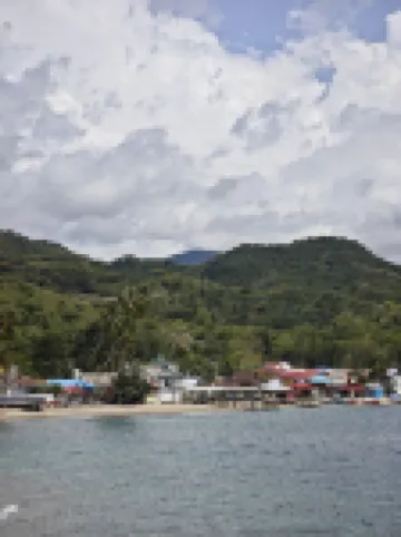 Goroadventures and Dive Resort Hotel a 