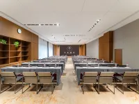 JI Hotel (Chongqing Shiqiaopu Longfor Starry Street) Hotels near Jiu Longpo
