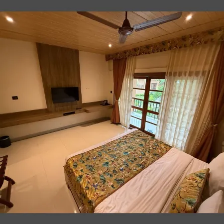 Kaziranga Eco Village Resort