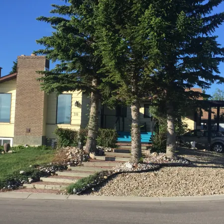 Calgary Star Cozy Home