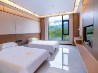 Hefeng Tujia Yinzhu Village Hotels in Hefeng