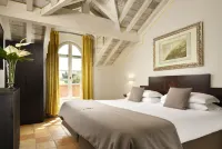 Relais Sant'Uffizio Hotels in 