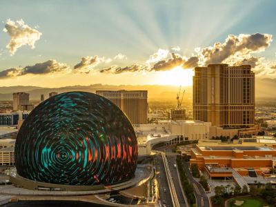 The Palazzo Prestige Club Lounge – Daily Breakfast Included with Private Check-in