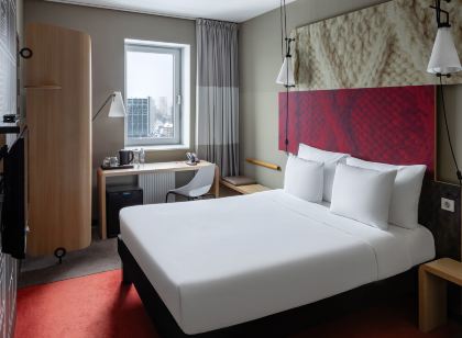 Ibis Moskva Kievskaya Hotel