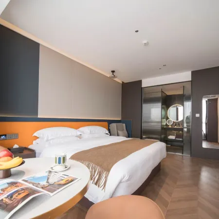 Junbai Hotel (Wuyi Quanxi)