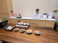 AZURE ISLE RETREAT - 바