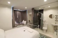 洛爾大象旅舍 - 膠囊旅館