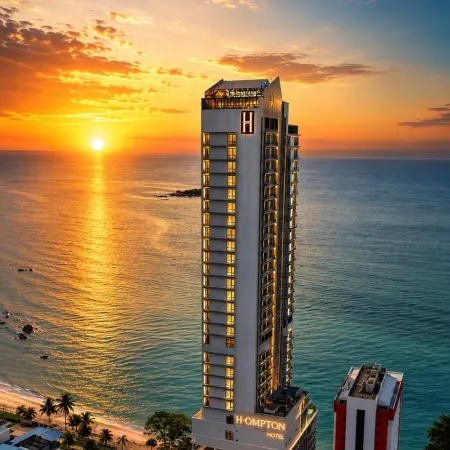 Hompton Hotel by The Beach