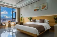 Fengye Lanting · Panorama Mountain Secret View Resort Homestay Sanyi International Airport Branch - سبا