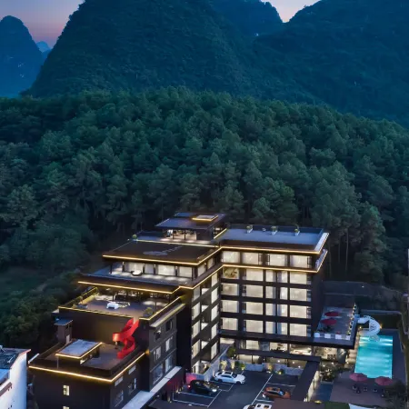 Yangshuo·JUE | AWAKENING • Viewing Guilin Landscape • Garden Pool • Resort Mansion