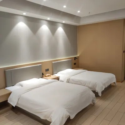 Dajiang Grand Hotel Hotels near Tianmen Railway Station