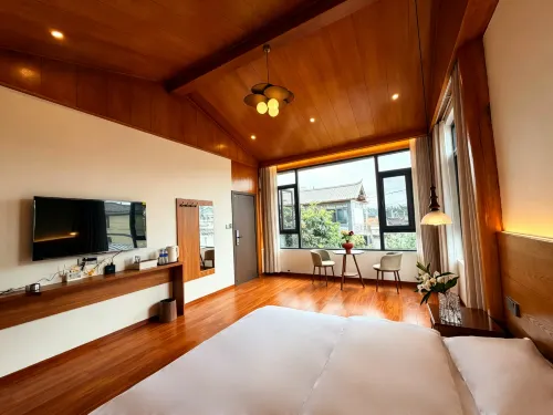 Guiye Manshan Homestay (Lijiang Sanyi International Airport)