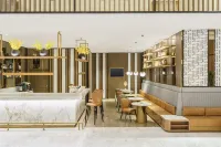 Swiss-Belhotel Solo - بار