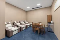 Taohuatan Town Zhaji Scenic Area Yijing Resort Hotel - Gym