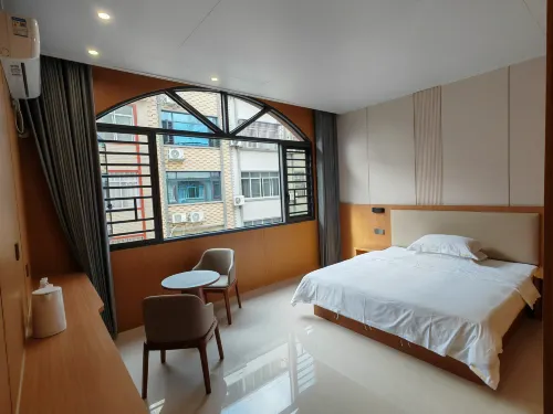Yaoshanxing  Homestay - parking