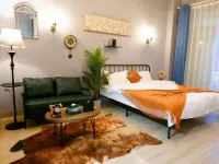 Qianshe Movie Theme Smart Apartment - Condos