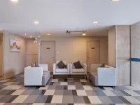 ibis budget Singapore Dahlia Hotels in Singapore
