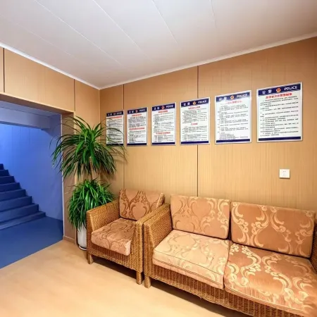 Weihui Tiantian Hotel