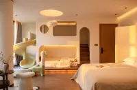 Qixi Shanyu Homestay (Mangshan Grand Canyon Rafting) - parking