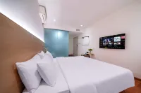 Yulin Youzi Hotel (Culture Plaza) - Balkoner