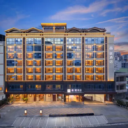 Zhefei Hotel (Qionghai High-Speed Railway Station Branch)