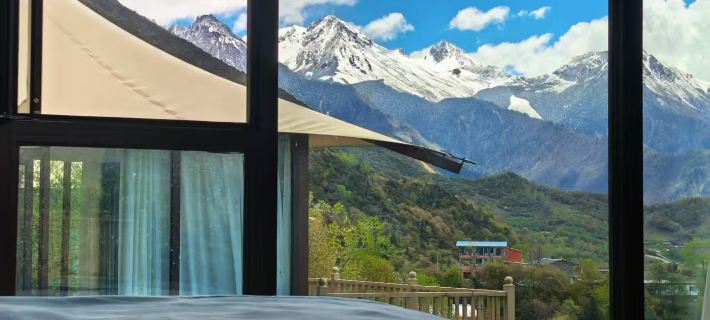 Dawa Gengza Yunshang Xingkong Vacation Apartment Hotels in Baoxing