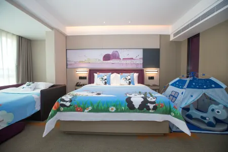 Hampton by Hilton  Zhuhai Doumen Отели рядом с достопримечательностью «Zhuhai City Polytechnic»