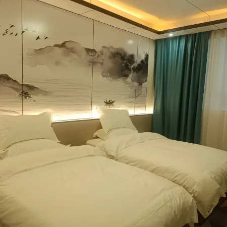 Longchang Hotel