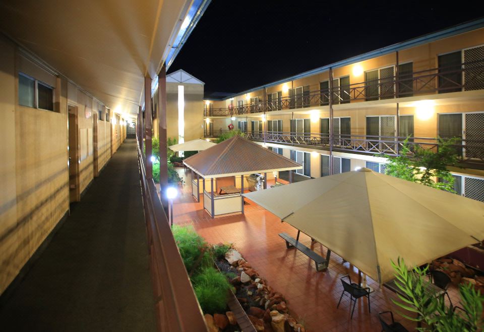 Aurora Alice Springs Hotel Over view
