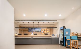 HanTing Hotel (Chongqing Jiulongpo Shiqiaopu)