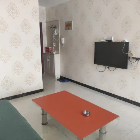 Chengde Homeland Rizu Apartment