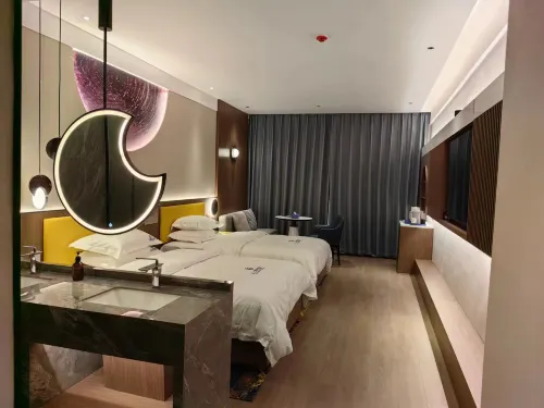 Starry Sky Hotel Jaer Cloud Hotels in Gar County