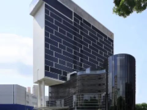 Momentus Hotel Alexandra Hotels near National University of Singapore