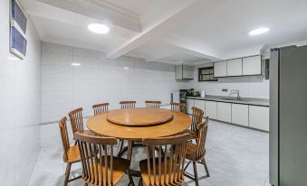 Suitetrails - Fly House Homestay