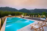 Qinxin·Lake B&B
