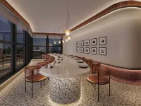 Oasis Aurum 181 Hotel