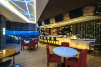 Grand Artos Hotel & Convention - bar
